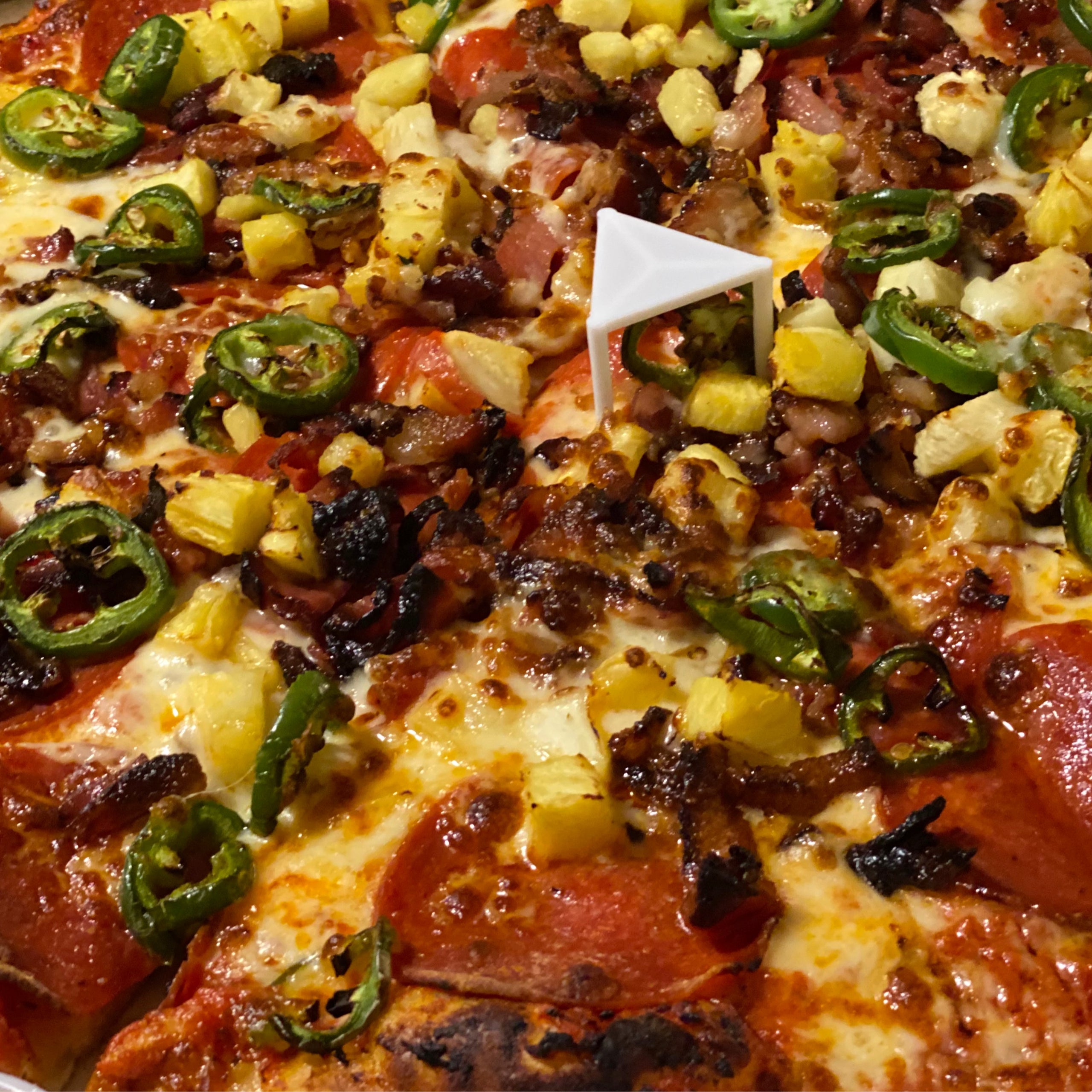 Marketplace Sotheby's | The Pizza Coop & Ale House / Detroit Style Pizzas